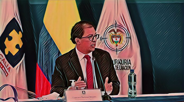 La cantinflesca y victimizante explicación del Fiscal sobre su viaje a San Andrés con familia a bordo