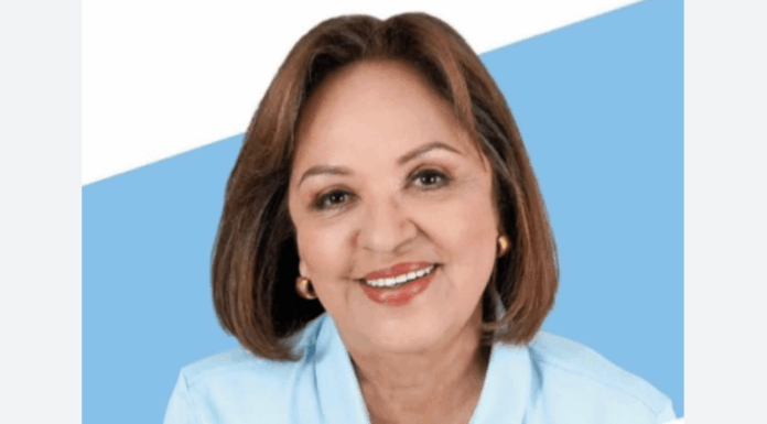 VILLANUEVA, LA GUAJIRA: Alcaldesa Cielomar Peñaloza de Lacouture lleva una gestión REGULAR de 3.80/10 y serios señalamientos por contratación irregular