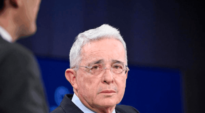 Uribe a indagatoria: las masacres que esperaron 26 años para tocarle la puerta