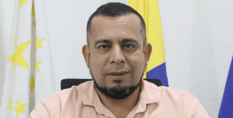 Albania (Caquetá): Carlos Albán Quintero, además de un gestión REGULAR (5,1/10 🟡), entregó su vía de regalías a una asociación hoy judicializada