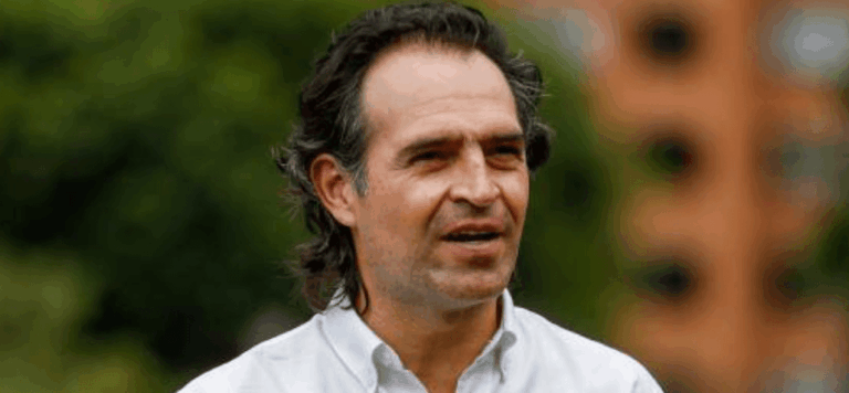 Medellín (Antioquia): presume ser el «referente de Colombia», pero su deuda creció 57 % y sus homicidios subieron con Federico Gutiérrez (7,6/10 — BUENO 🟢)
