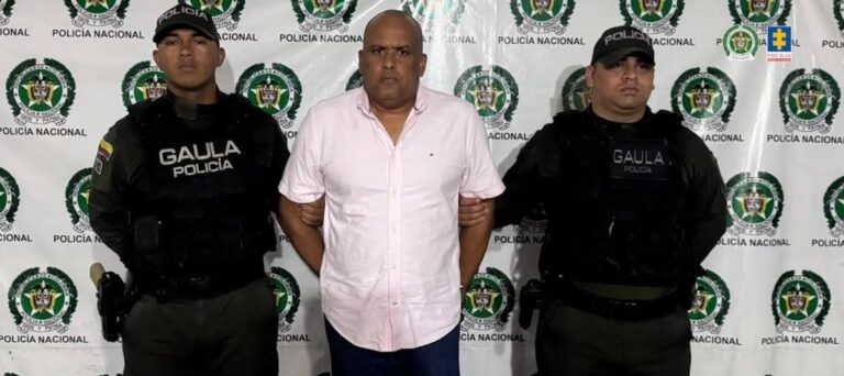 Bienvenida a la «Patria Milagro» para exgobernador corrupto, viejo conocido de autos en De la Espriella Lawyers
