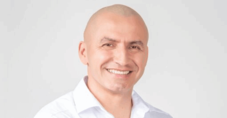 Caldas, Antioquia: Gestión del Profe Piolo calificada con 6,40/10 🟡 REGULAR